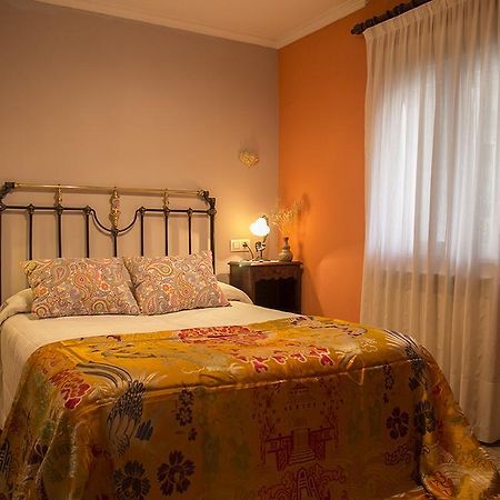 Casa Rural Reyes Catolicos Pension San Leonardo de Yagüe Buitenkant foto